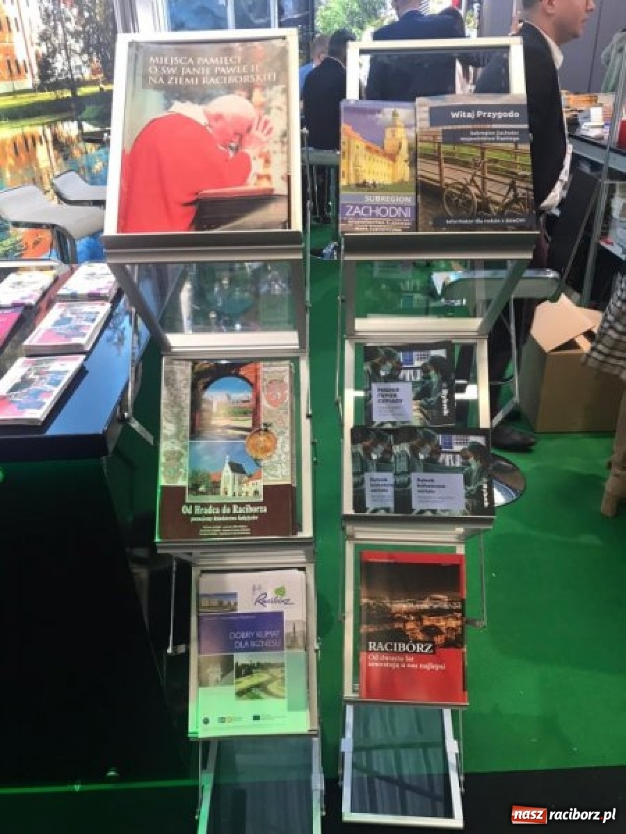 Zdjęcie w galerii na portalu naszraciborz.pl: Racibórz promował się na World Travel Show wiadomości z regionu