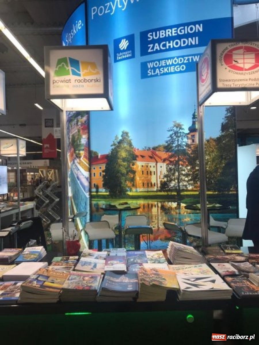 Zdjęcie w galerii na portalu naszraciborz.pl: Racibórz promował się na World Travel Show wiadomości z regionu