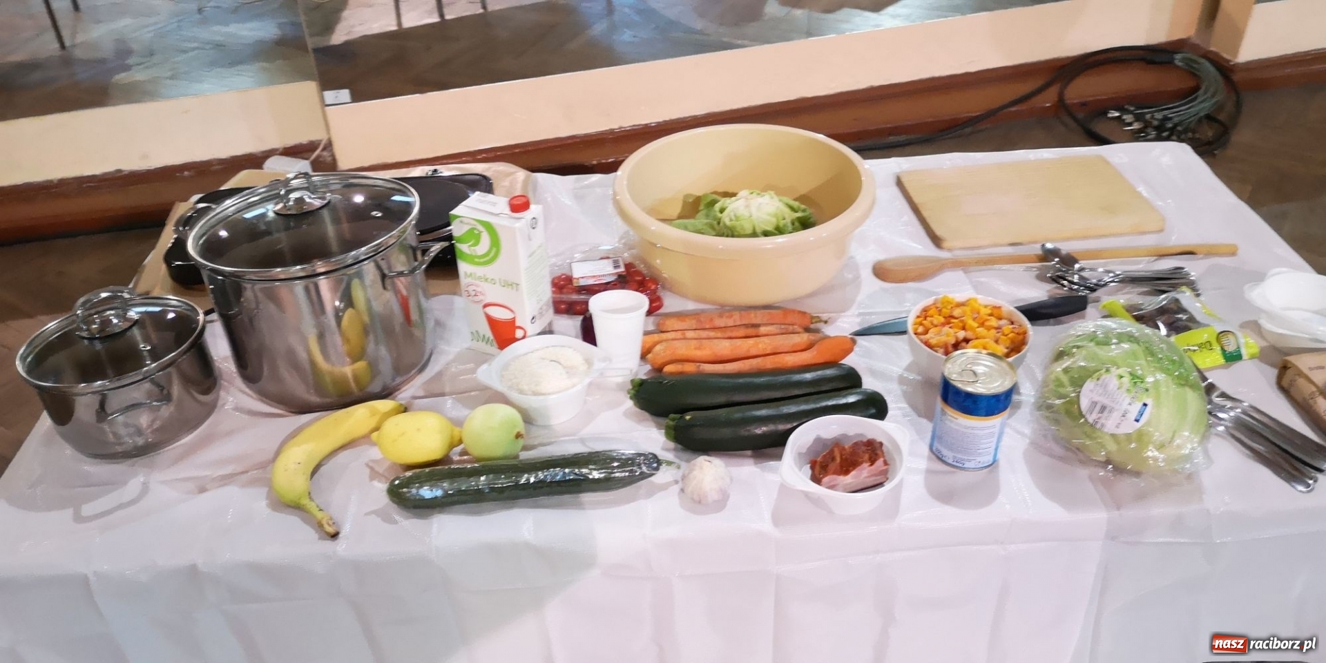 Zdjęcie w galerii na portalu naszraciborz.pl: Warsztaty kulinarne w ramach projektu Seniorze, rusz się! wiadomości z regionu