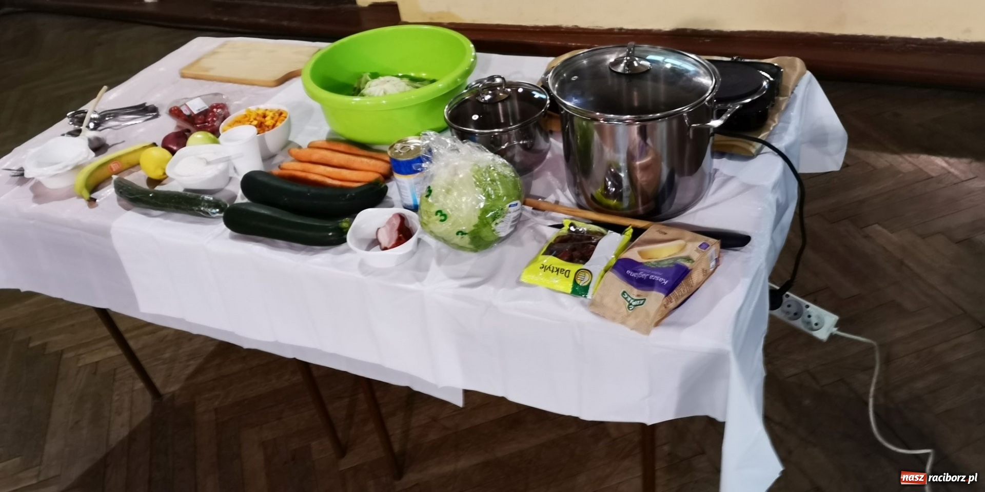 Zdjęcie w galerii na portalu naszraciborz.pl: Warsztaty kulinarne w ramach projektu Seniorze, rusz się! wiadomości z regionu