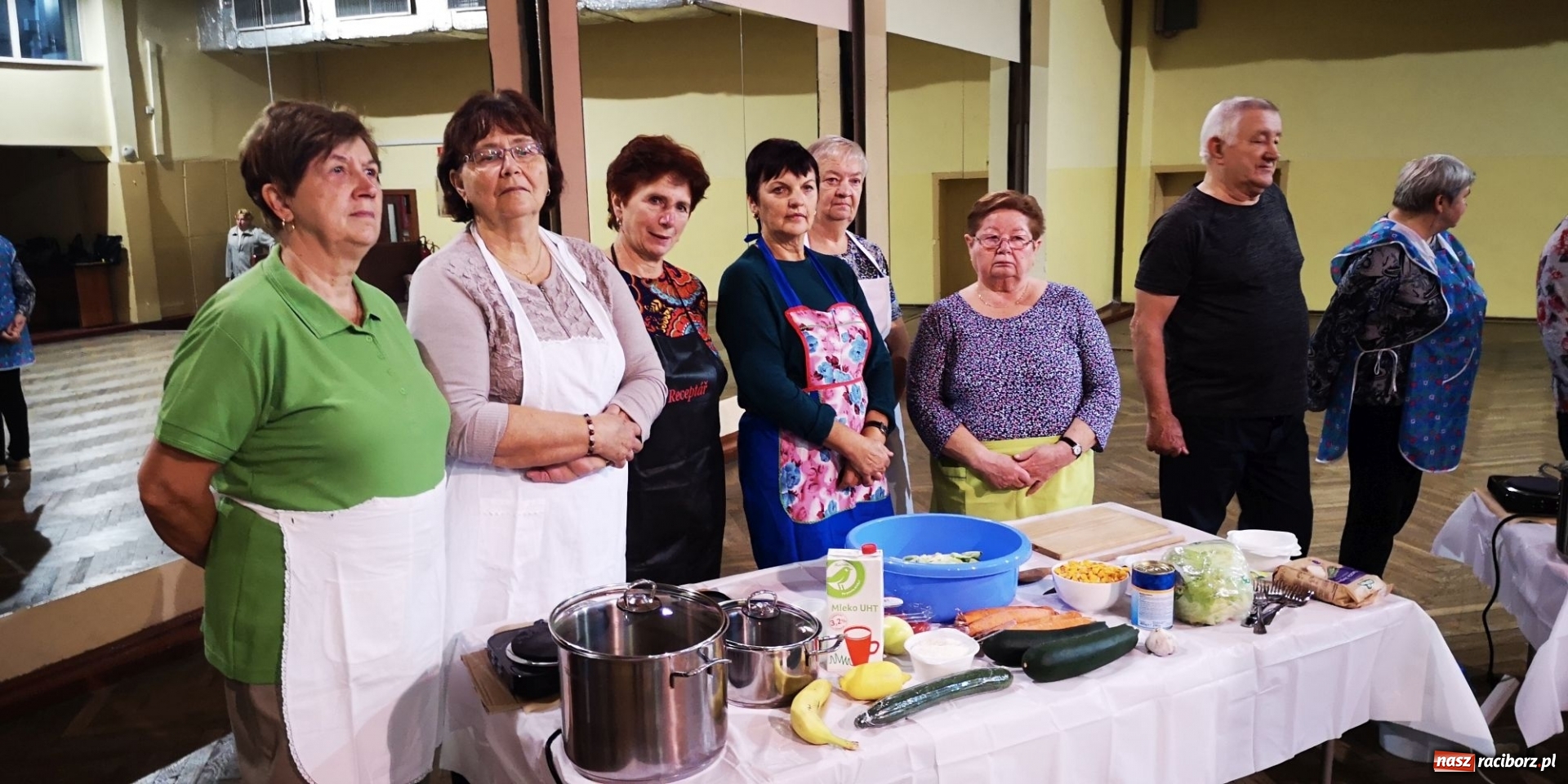 Zdjęcie w galerii na portalu naszraciborz.pl: Warsztaty kulinarne w ramach projektu Seniorze, rusz się! wiadomości z regionu