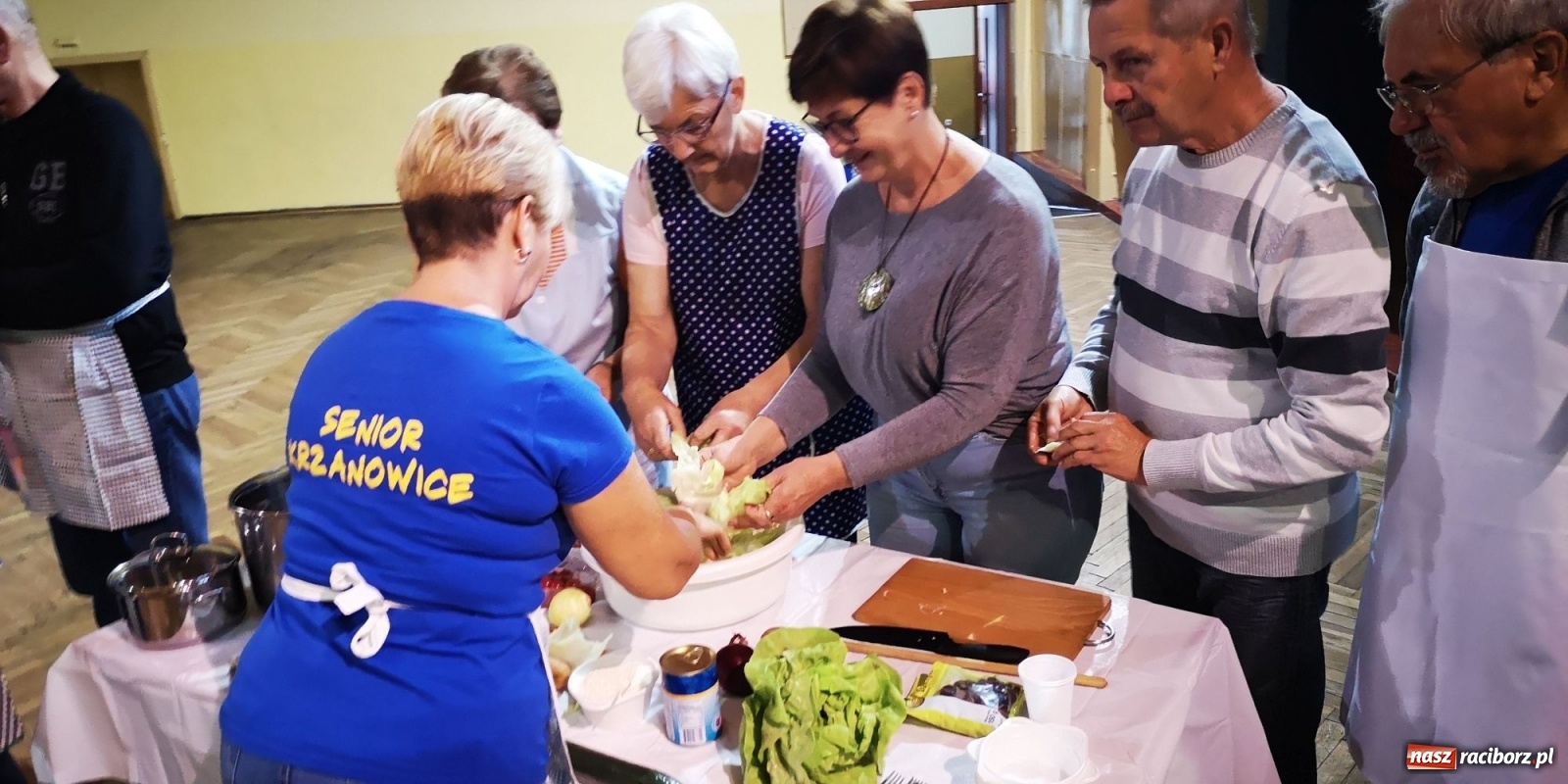 Zdjęcie w galerii na portalu naszraciborz.pl: Warsztaty kulinarne w ramach projektu Seniorze, rusz się! wiadomości z regionu