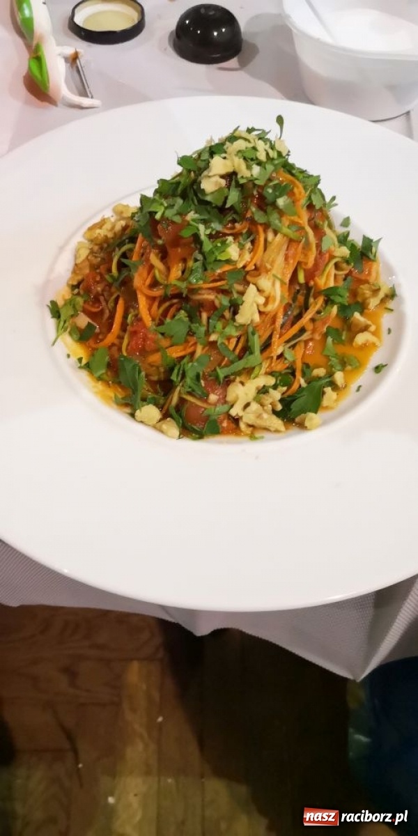 Zdjęcie w galerii na portalu naszraciborz.pl: Warsztaty kulinarne w ramach projektu Seniorze, rusz się! wiadomości z regionu