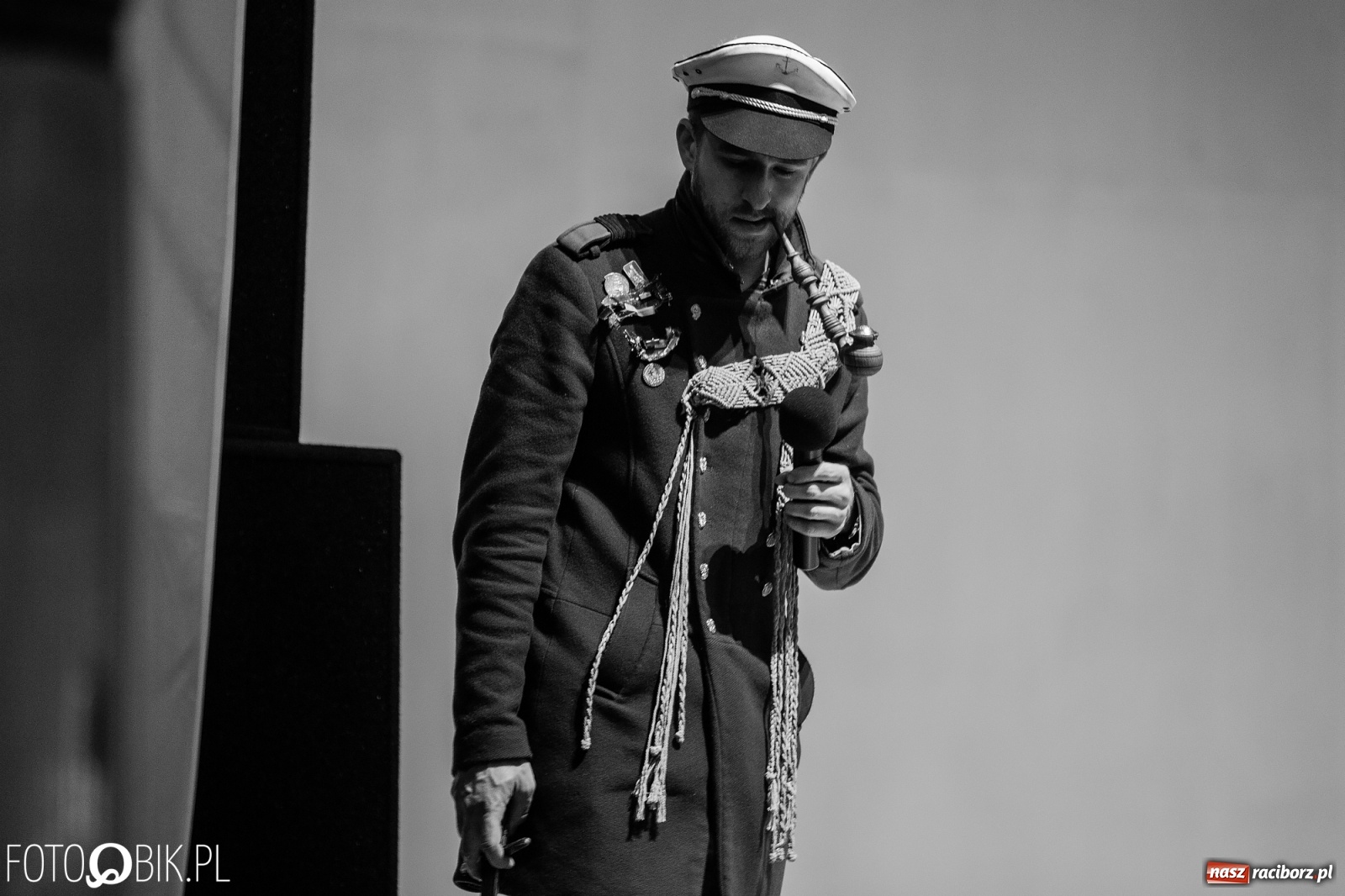 Zdjęcie w galerii na portalu naszraciborz.pl: Blok szkolny podczas festiwalu Wiatraki wiadomości z regionu