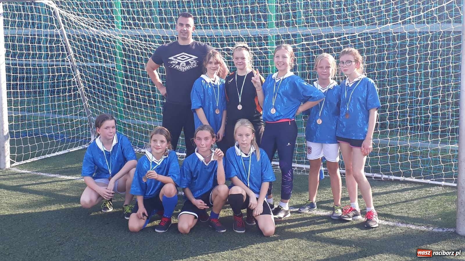 Zdjęcie w galerii na portalu naszraciborz.pl: Tymbark 2019. Rywalizacja dziewcząt U12  wiadomości z regionu