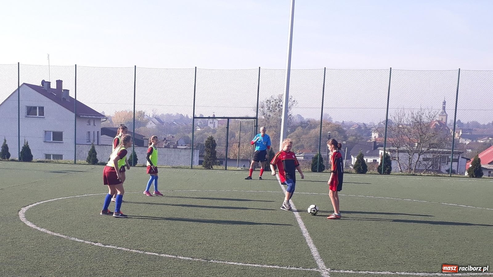 Zdjęcie w galerii na portalu naszraciborz.pl: Tymbark 2019. Rywalizacja dziewcząt U12  wiadomości z regionu