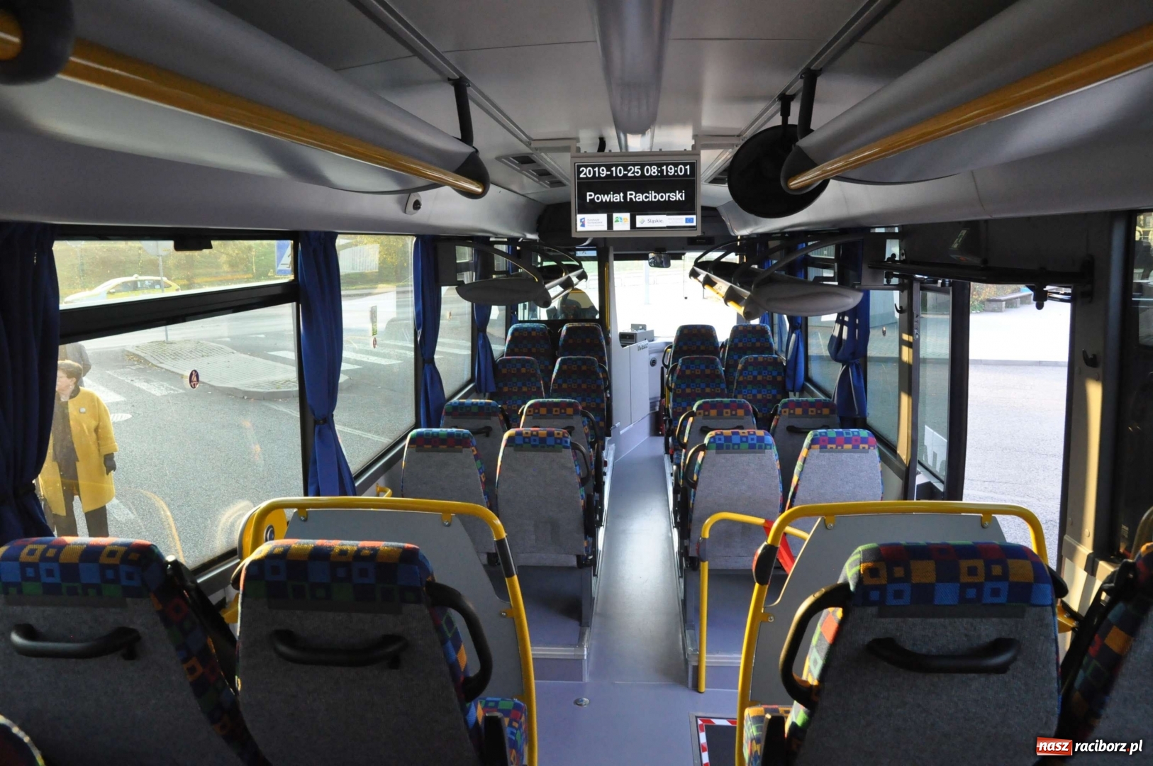 Zdjęcie w galerii na portalu naszraciborz.pl: Flota PKS Racibórz ma cztery nowe autobusy z klimatyzacją [FOTO i WIDEO]  wiadomości z regionu