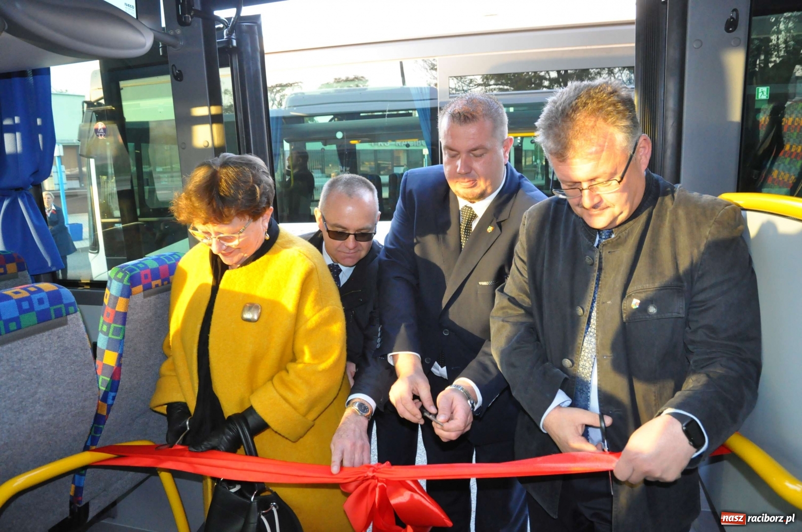 Zdjęcie w galerii na portalu naszraciborz.pl: Flota PKS Racibórz ma cztery nowe autobusy z klimatyzacją [FOTO i WIDEO]  wiadomości z regionu