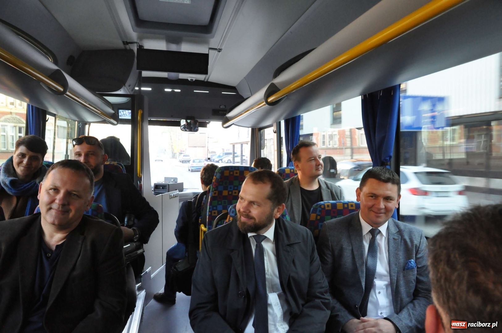 Zdjęcie w galerii na portalu naszraciborz.pl: Flota PKS Racibórz ma cztery nowe autobusy z klimatyzacją [FOTO i WIDEO]  wiadomości z regionu