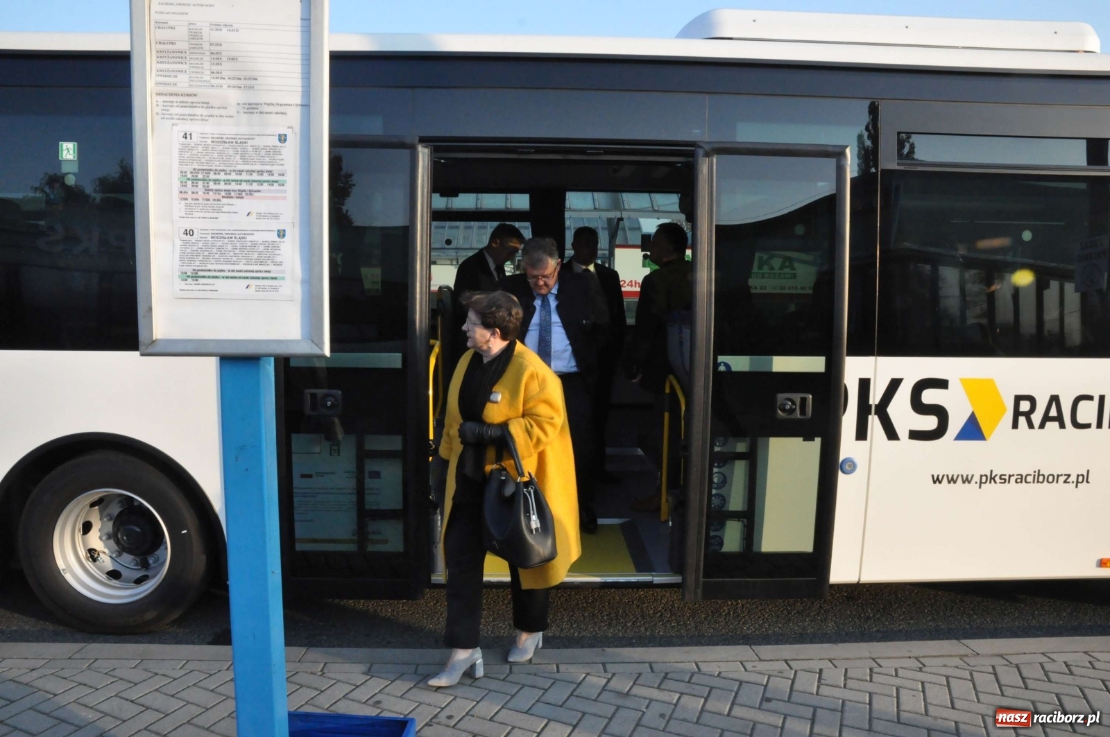 Zdjęcie w galerii na portalu naszraciborz.pl: Flota PKS Racibórz ma cztery nowe autobusy z klimatyzacją [FOTO i WIDEO]  wiadomości z regionu