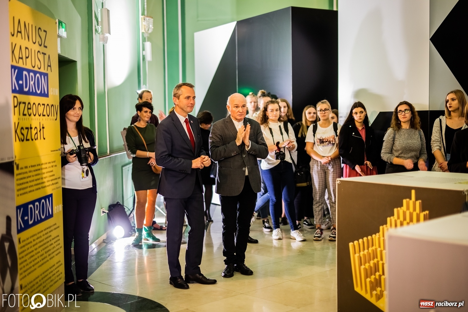 Zdjęcie w galerii na portalu naszraciborz.pl: K-DRON. Prace Janusza Kapusty można oglądać w pałacyku Rafako  wiadomości z regionu