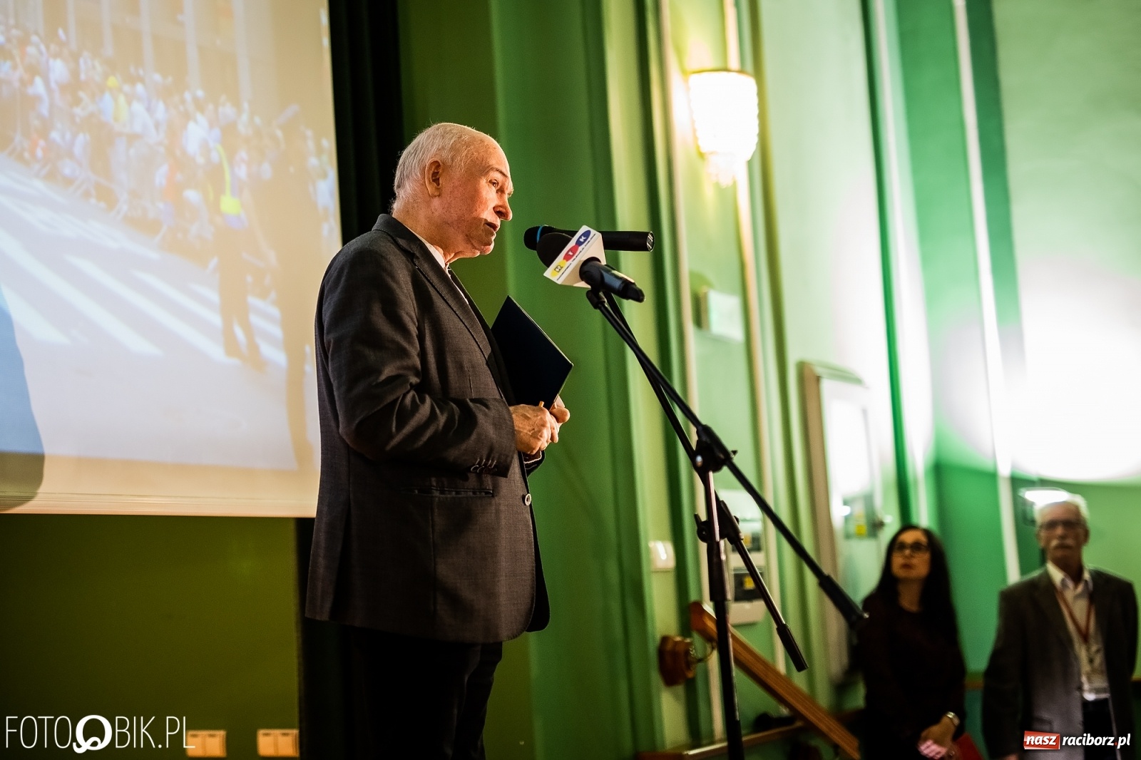 Zdjęcie w galerii na portalu naszraciborz.pl: K-DRON. Prace Janusza Kapusty można oglądać w pałacyku Rafako  wiadomości z regionu