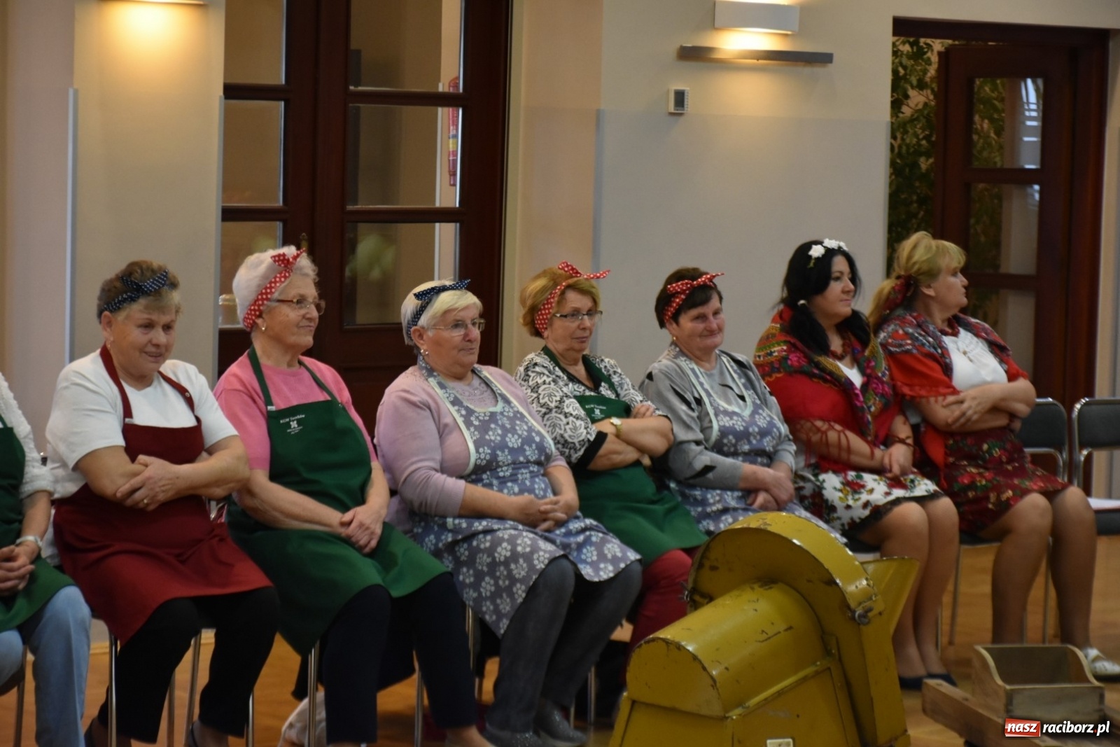 Zdjęcie w galerii na portalu naszraciborz.pl: Kiszenie kapusty po staremu [FOTO]  wiadomości z regionu