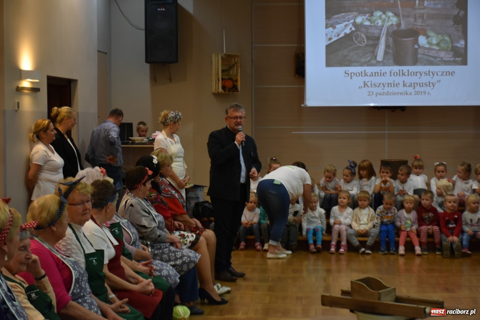 Zdjęcie w galerii na portalu naszraciborz.pl: Kiszenie kapusty po staremu [FOTO]  wiadomości z regionu