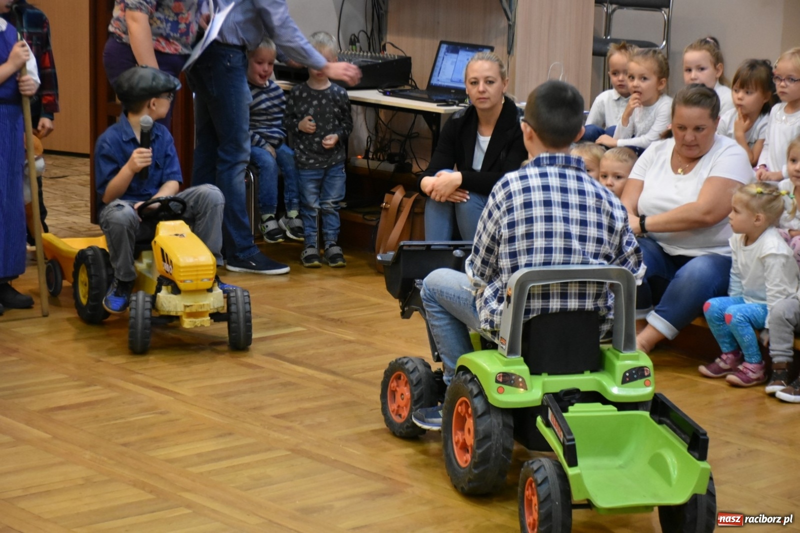 Zdjęcie w galerii na portalu naszraciborz.pl: Kiszenie kapusty po staremu [FOTO]  wiadomości z regionu