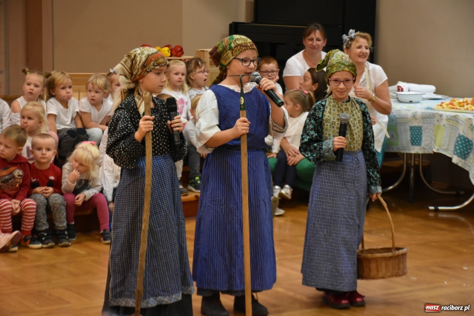 Zdjęcie w galerii na portalu naszraciborz.pl: Kiszenie kapusty po staremu [FOTO]  wiadomości z regionu