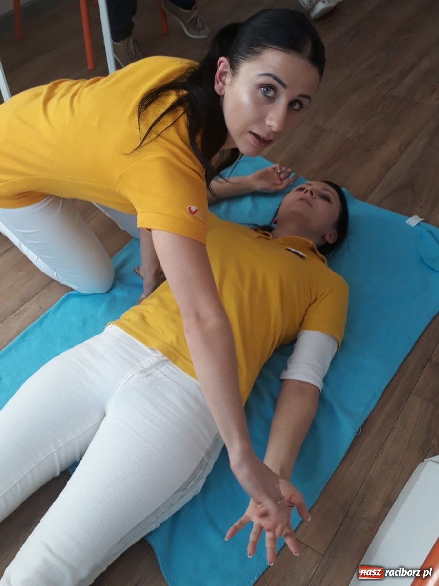 Zdjęcie w galerii na portalu naszraciborz.pl: Szkolenie warte życia w DenticaCenter  wiadomości z regionu