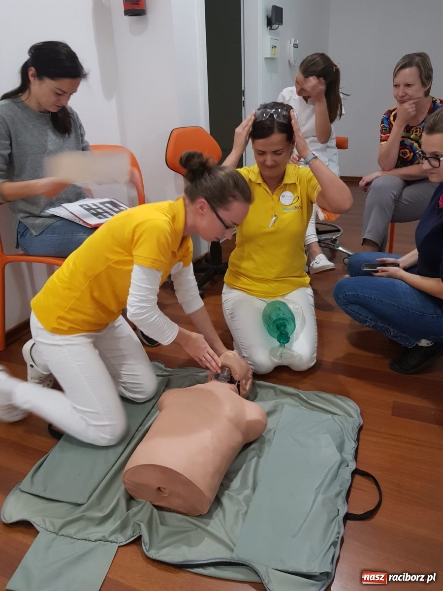 Zdjęcie w galerii na portalu naszraciborz.pl: Szkolenie warte życia w DenticaCenter  wiadomości z regionu