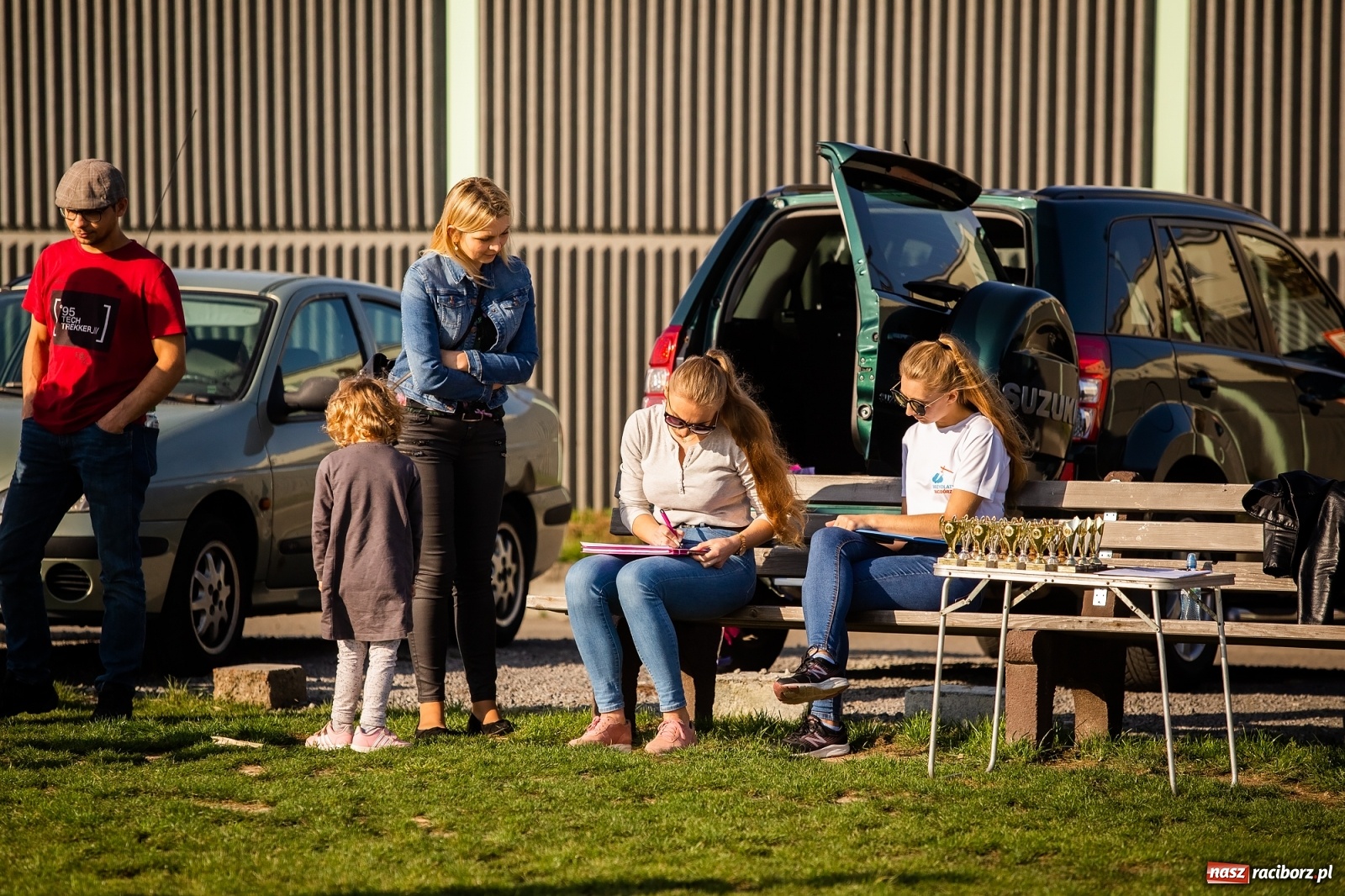 Zdjęcie w galerii na portalu naszraciborz.pl: Zawody latawcowe przy Adamczyka wiadomości z regionu