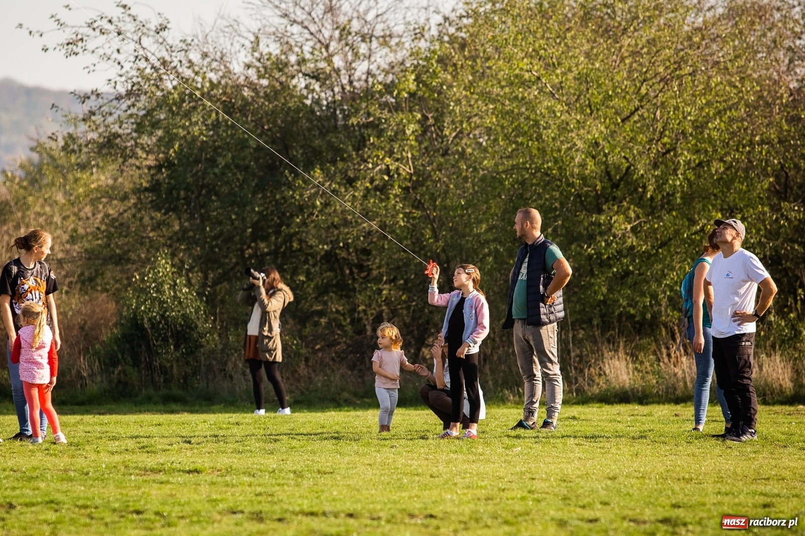 Zdjęcie w galerii na portalu naszraciborz.pl: Zawody latawcowe przy Adamczyka wiadomości z regionu