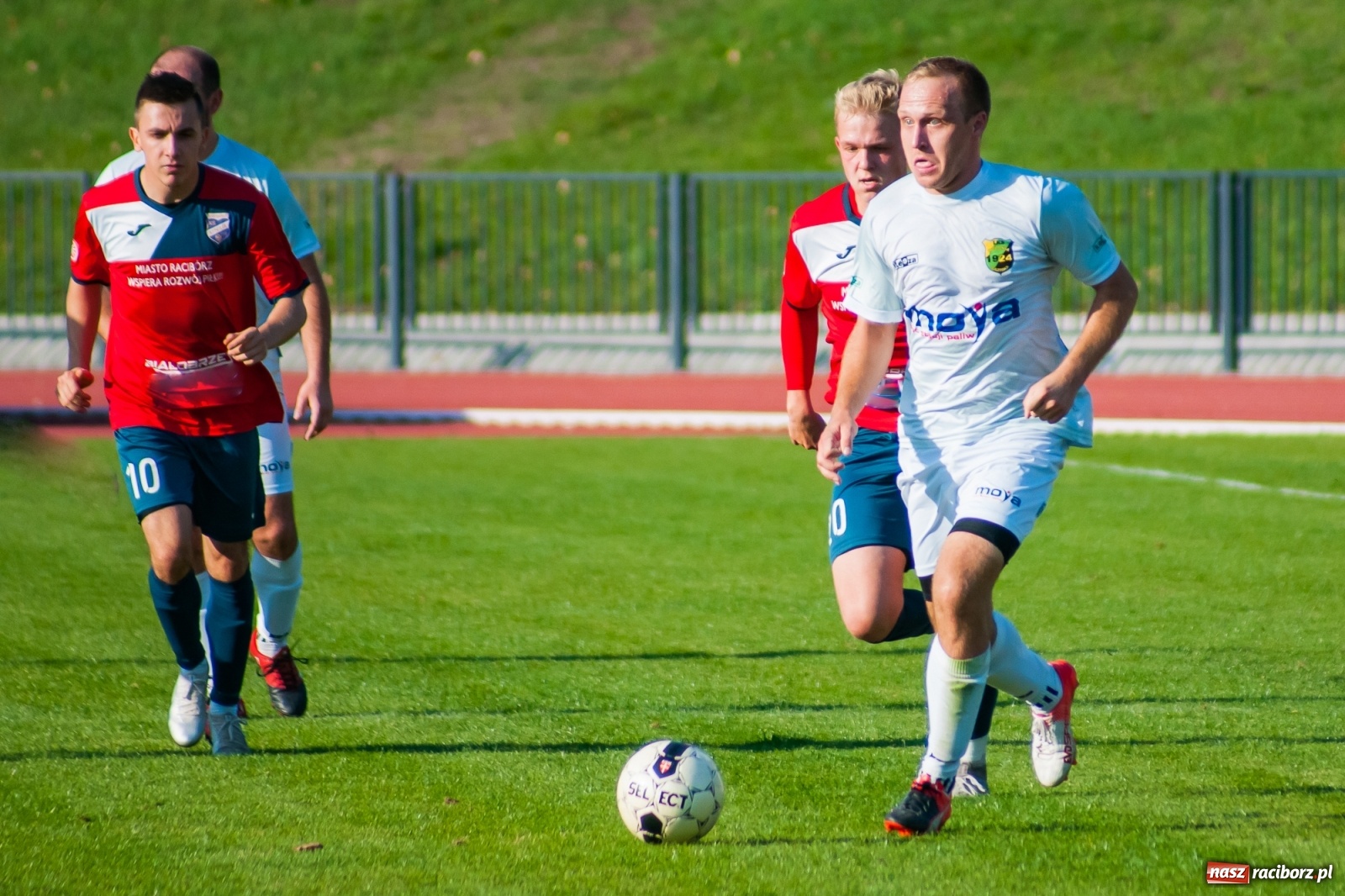 Zdjęcie w galerii na portalu naszraciborz.pl: Klasa okręgowa. Dwa oblicza raciborskiej Unii [FOTO i WIDEO] wiadomości z regionu