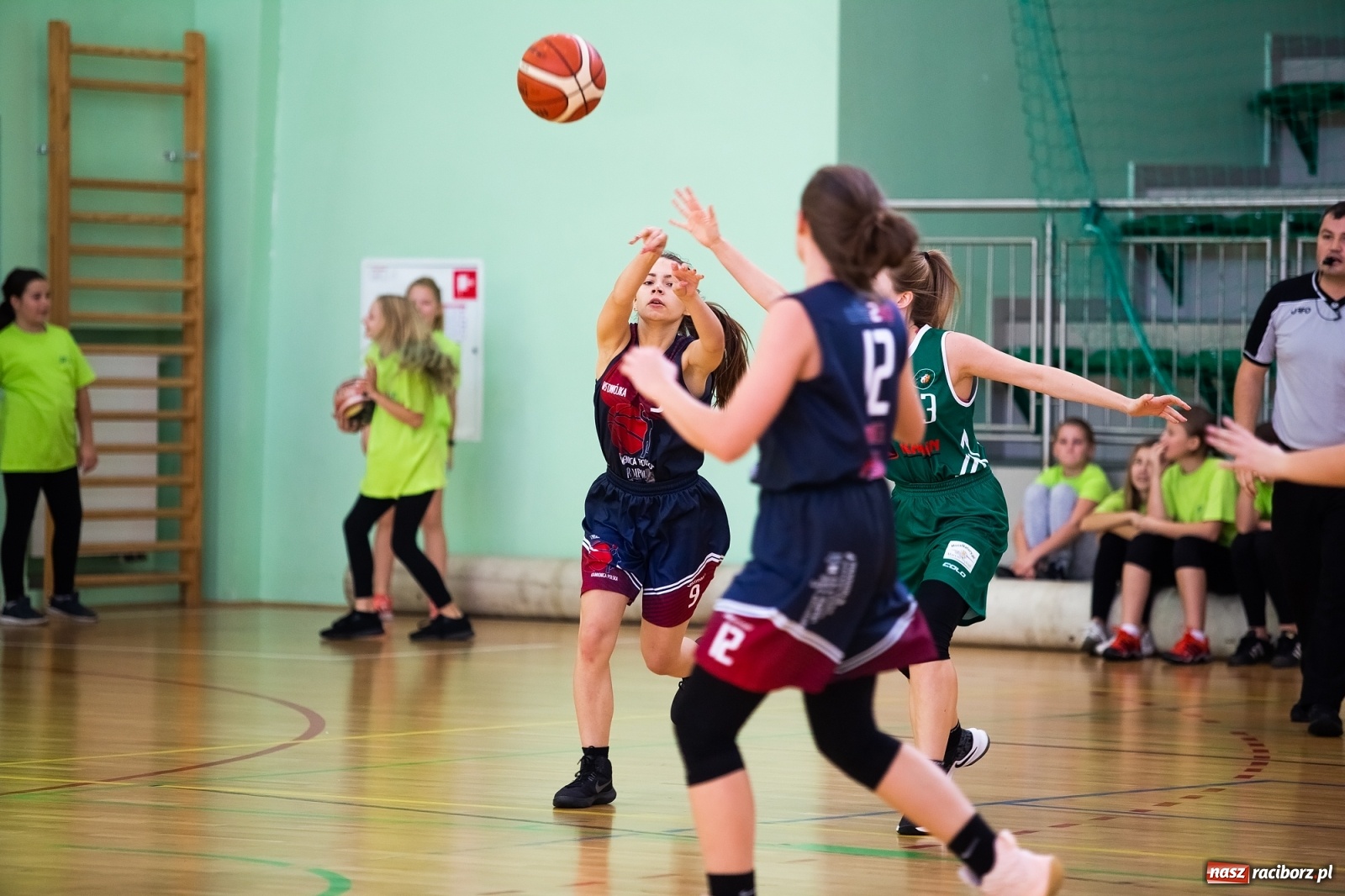 Zdjęcie w galerii na portalu naszraciborz.pl: Koszykówka. Kamienica Polska poległa w Raciborzu wiadomości z regionu