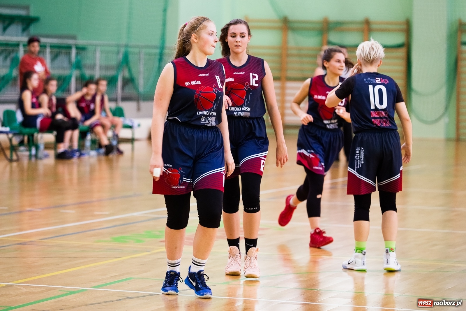 Zdjęcie w galerii na portalu naszraciborz.pl: Koszykówka. Kamienica Polska poległa w Raciborzu wiadomości z regionu
