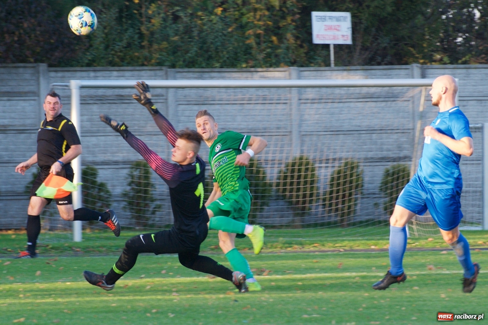 Zdjęcie w galerii na portalu naszraciborz.pl: Beniaminek zdobył świerklańską Fortecę [FOTO] wiadomości z regionu