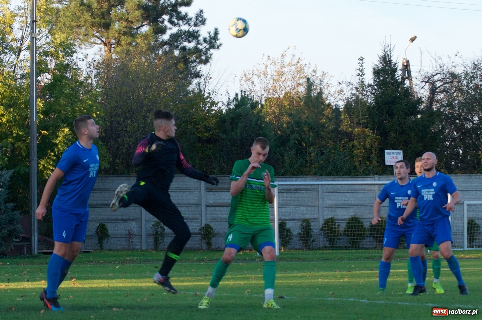 Zdjęcie w galerii na portalu naszraciborz.pl: Beniaminek zdobył świerklańską Fortecę [FOTO] wiadomości z regionu