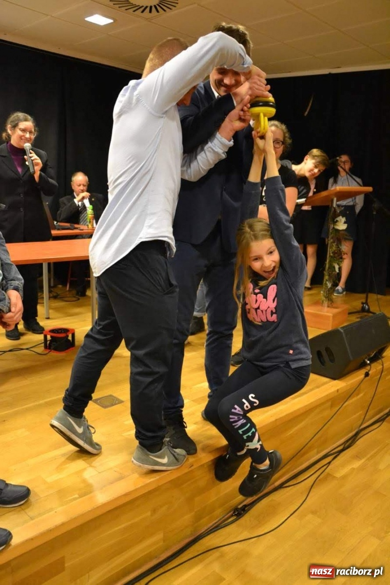 Zdjęcie w galerii na portalu naszraciborz.pl: Na zamku odbył się Festiwal Nauki 2019  wiadomości z regionu