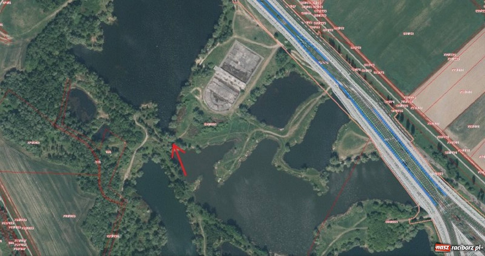 Zdjęcie w galerii na portalu naszraciborz.pl: Budowa wschodniej obwodnicy Raciborza. Jak bezpiecznie dojechać na żwirownie  wiadomości z regionu