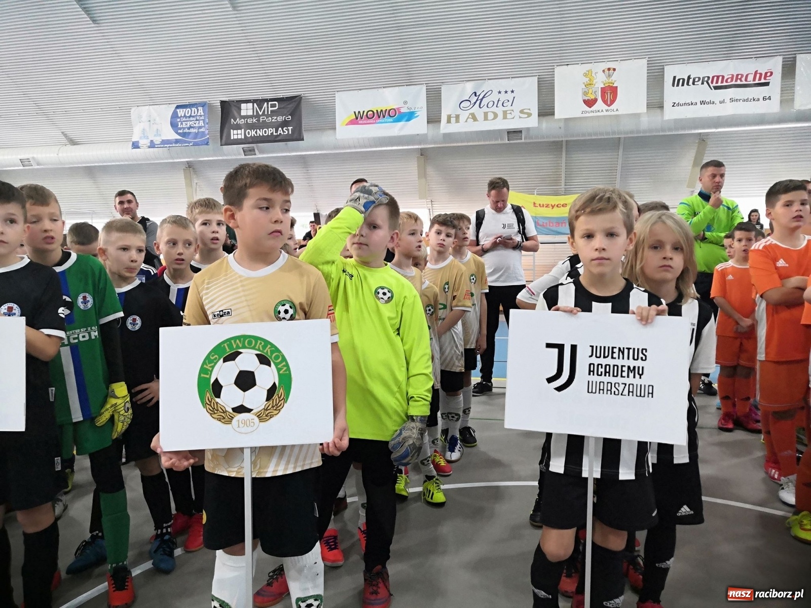 Zdjęcie w galerii na portalu naszraciborz.pl: Młodzi piłkarze LKS Tworków na Pogoń Cup 2019 wiadomości z regionu