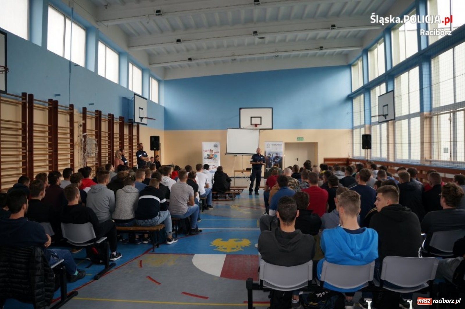 Zdjęcie w galerii na portalu naszraciborz.pl: Policja szuka w Raciborzu chętnych do służby  wiadomości z regionu