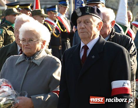 Zdjęcie w galerii na portalu naszraciborz.pl: Słoneczne obchody listopadowego święta wiadomości z regionu