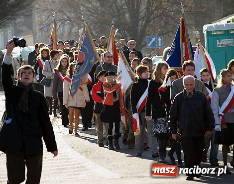 Zdjęcie w galerii na portalu naszraciborz.pl: Słoneczne obchody listopadowego święta wiadomości z regionu