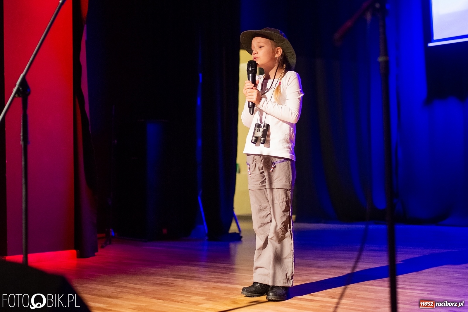 Zdjęcie w galerii na portalu naszraciborz.pl: Koncert laureatów Powiatowego Festiwalu Twórczości Artystycznej wiadomości z regionu