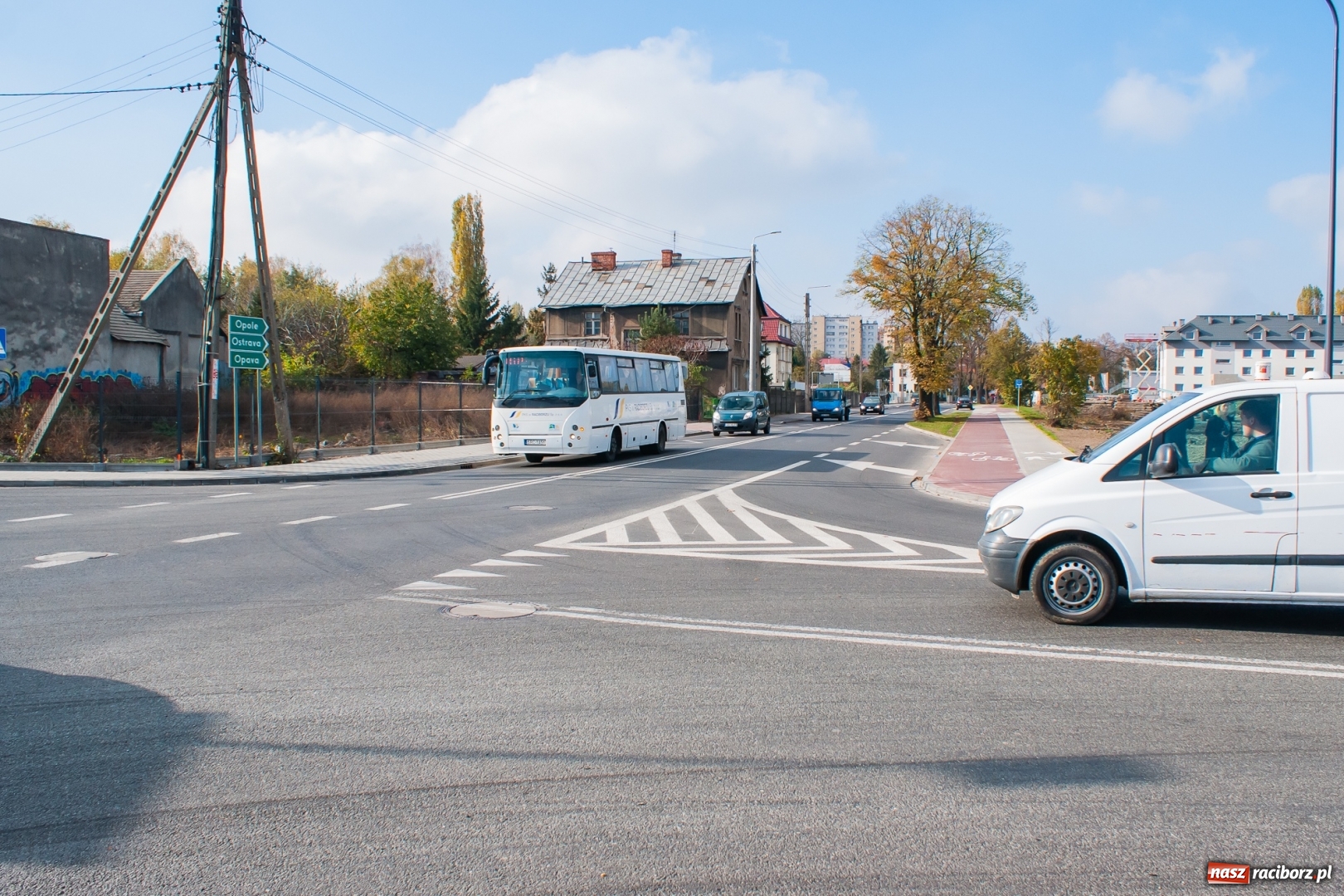Zdjęcie w galerii na portalu naszraciborz.pl: Łąkowa-Kościuszki oficjalnie otwarta. Będzie dalszy etap do wiaduktu na Kolejowej [FOTO] wiadomości z regionu