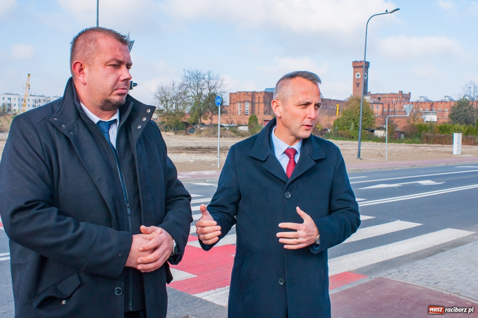 Zdjęcie w galerii na portalu naszraciborz.pl: Łąkowa-Kościuszki oficjalnie otwarta. Będzie dalszy etap do wiaduktu na Kolejowej [FOTO] wiadomości z regionu