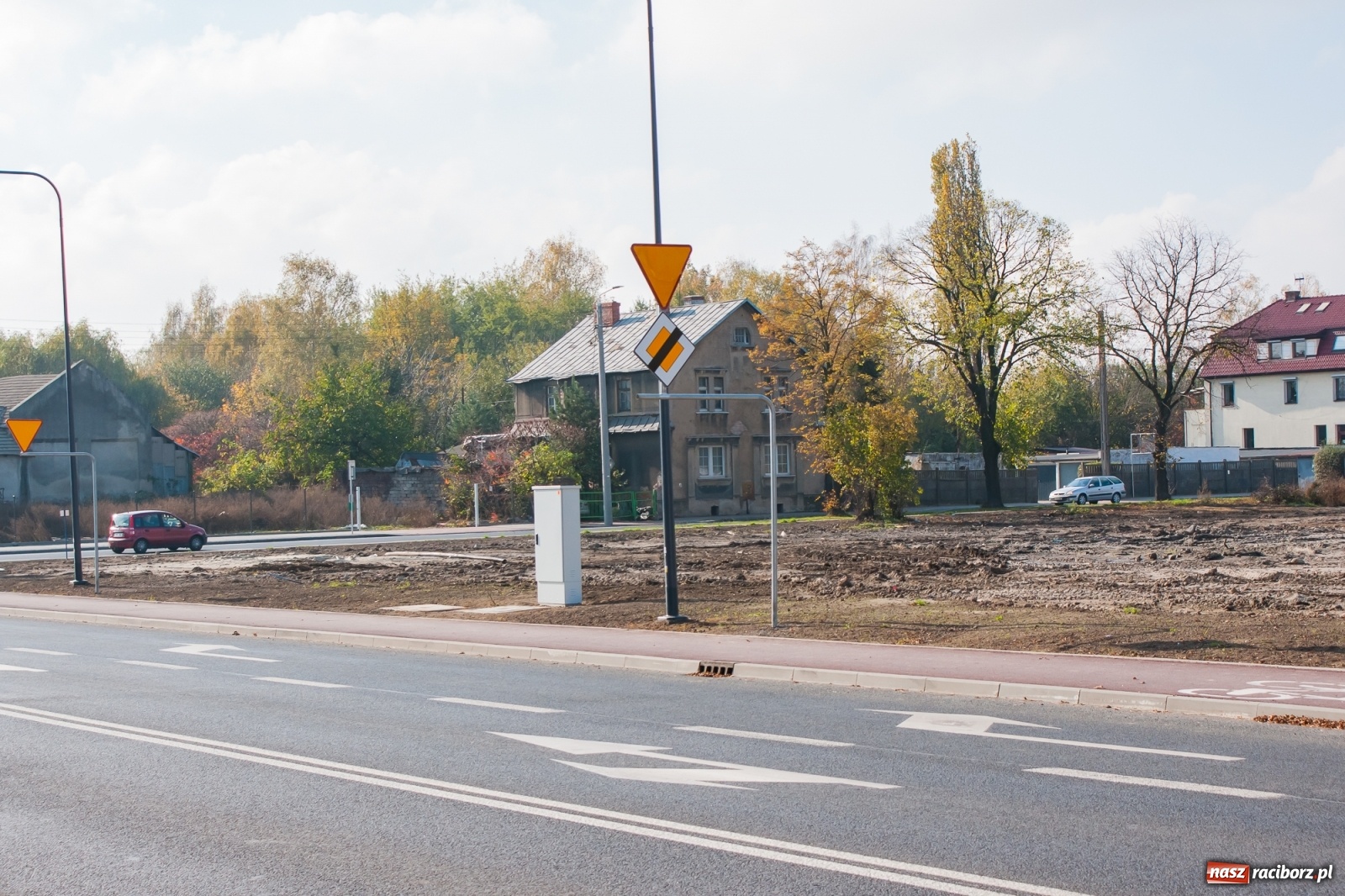 Zdjęcie w galerii na portalu naszraciborz.pl: Łąkowa-Kościuszki oficjalnie otwarta. Będzie dalszy etap do wiaduktu na Kolejowej [FOTO] wiadomości z regionu