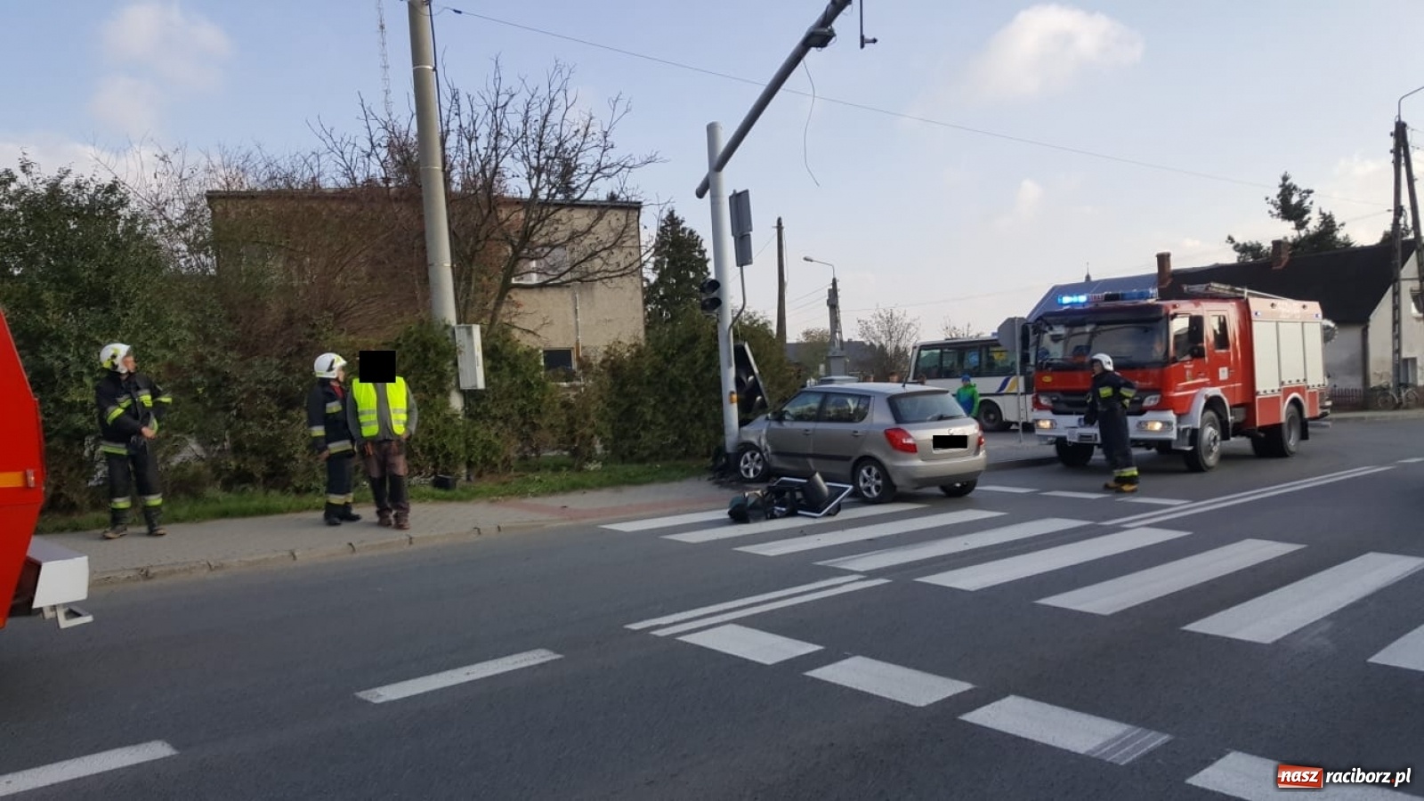 Zdjęcie w galerii na portalu naszraciborz.pl: Wczorajsze zdarzenie w Bieńkowicach to wypadek  wiadomości z regionu