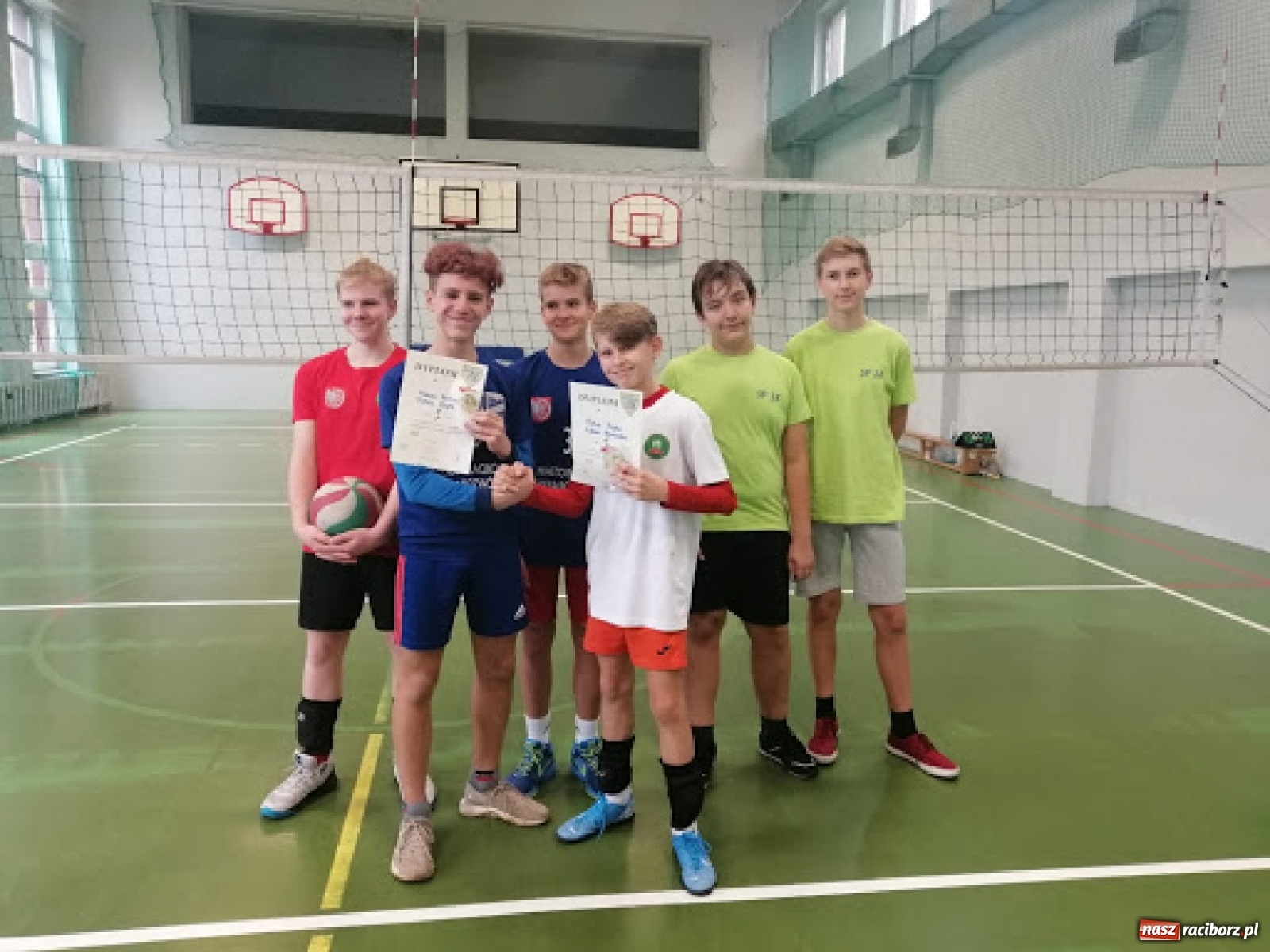 Zdjęcie w galerii na portalu naszraciborz.pl: Mistrzostw Raciborza w Dwójkach Siatkarskich Chłopców  wiadomości z regionu