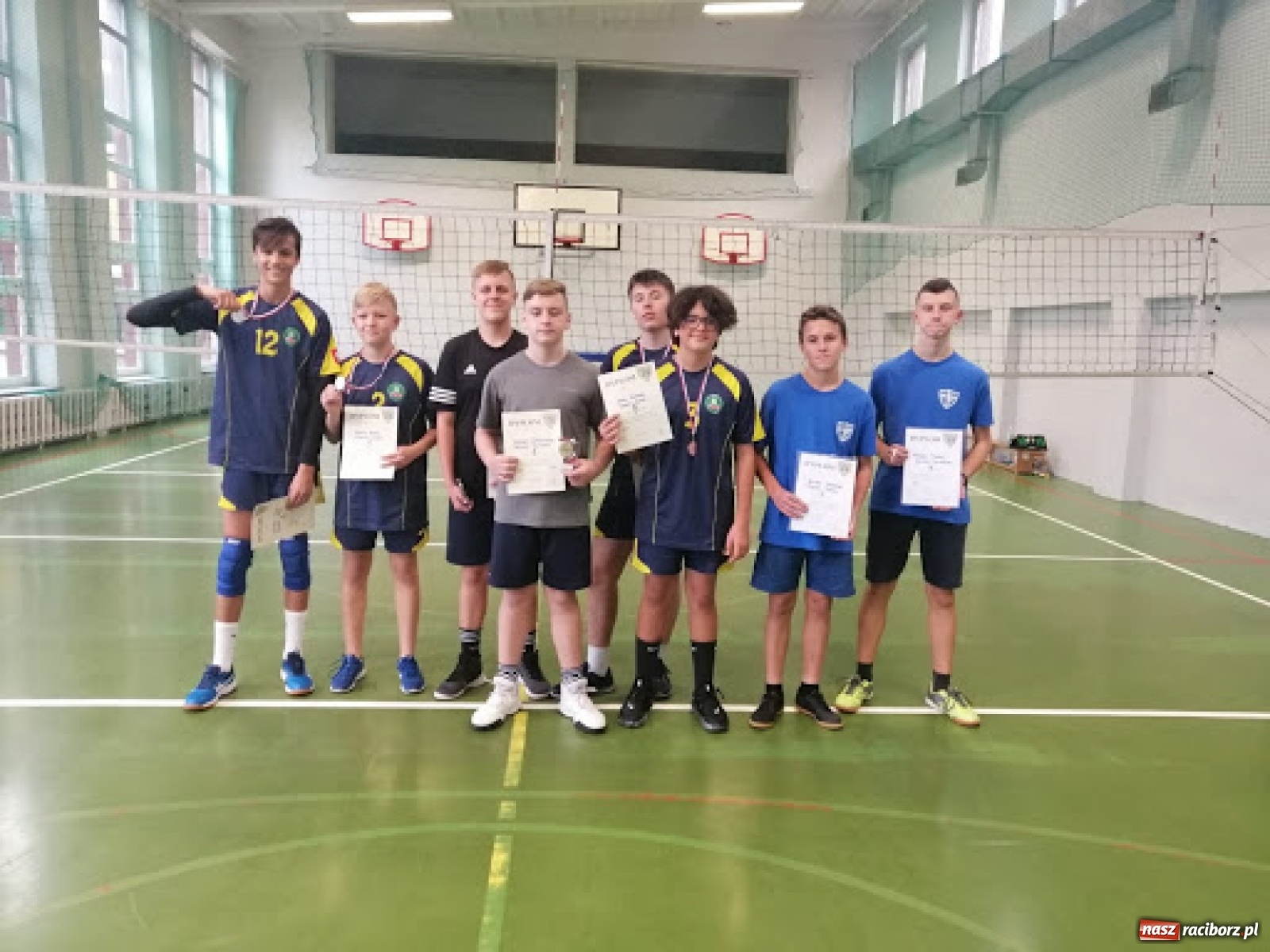 Zdjęcie w galerii na portalu naszraciborz.pl: Mistrzostw Raciborza w Dwójkach Siatkarskich Chłopców  wiadomości z regionu
