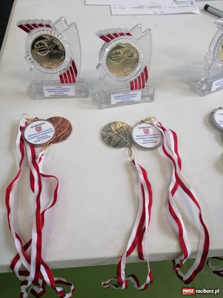 Zdjęcie w galerii na portalu naszraciborz.pl: Mistrzostw Raciborza w Dwójkach Siatkarskich Chłopców  wiadomości z regionu