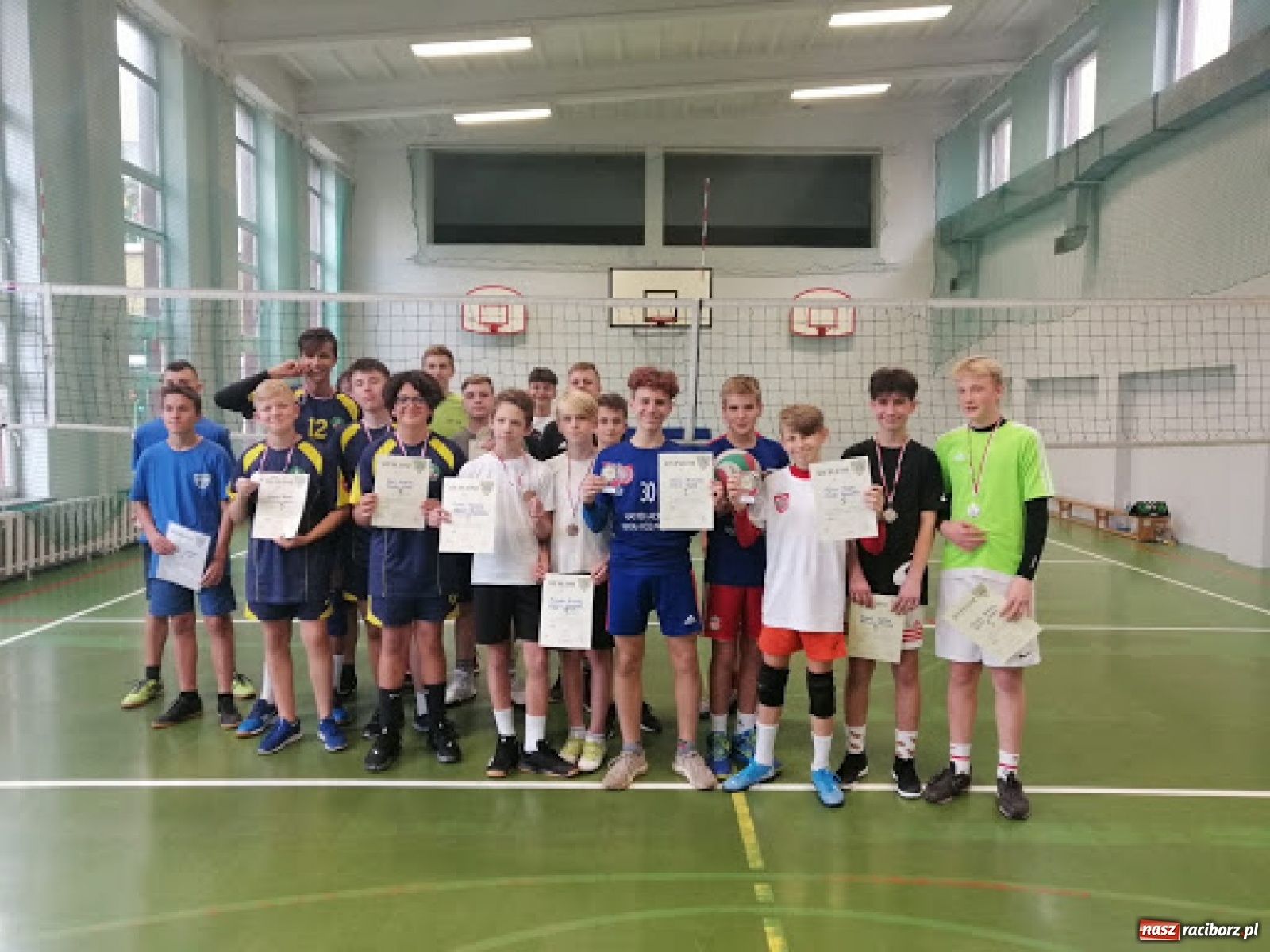 Zdjęcie w galerii na portalu naszraciborz.pl: Mistrzostw Raciborza w Dwójkach Siatkarskich Chłopców  wiadomości z regionu