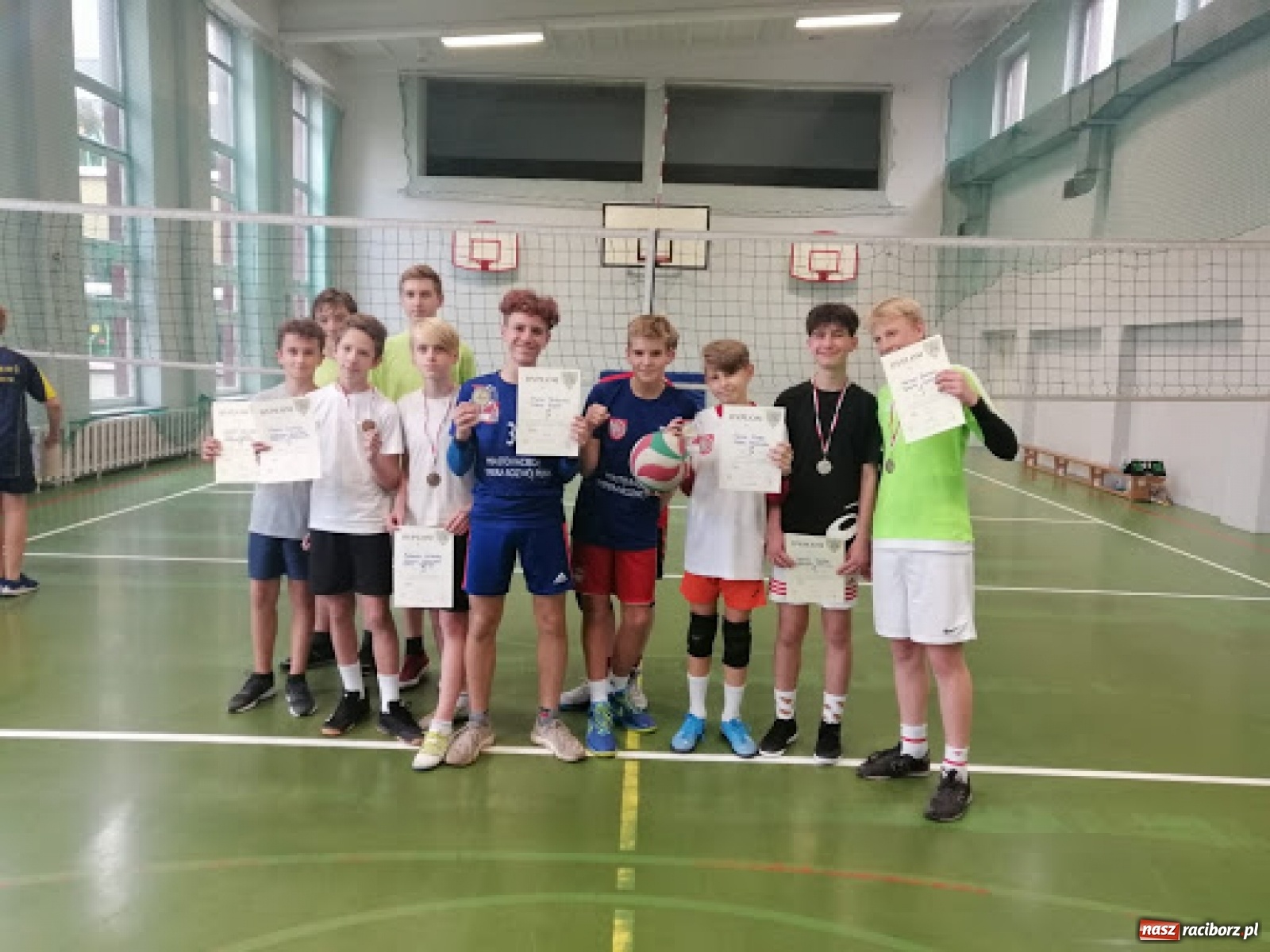 Zdjęcie w galerii na portalu naszraciborz.pl: Mistrzostw Raciborza w Dwójkach Siatkarskich Chłopców  wiadomości z regionu