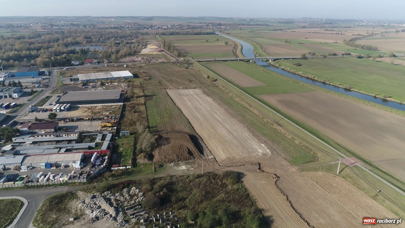 Zdjęcie w galerii na portalu naszraciborz.pl: Szybkie tempo budowy wschodniej obwodnicy Raciborza [HARMONOGRAM ROBÓT]  wiadomości z regionu