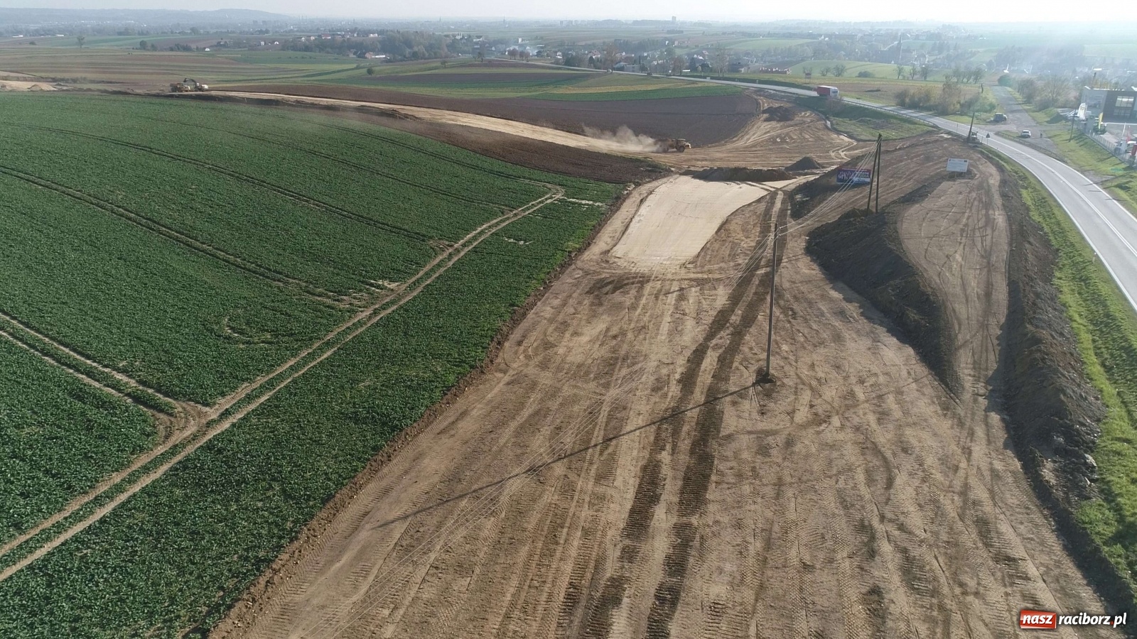 Zdjęcie w galerii na portalu naszraciborz.pl: Szybkie tempo budowy wschodniej obwodnicy Raciborza [HARMONOGRAM ROBÓT]  wiadomości z regionu