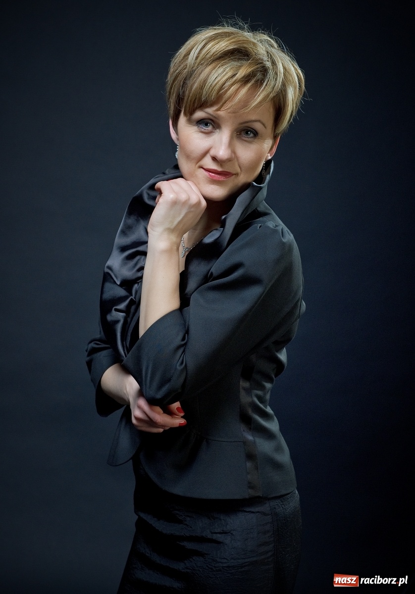 Zdjęcie w galerii na portalu naszraciborz.pl: Klasyka z humorem. Wielka Gala Sylwestrowa w RCK wiadomości z regionu