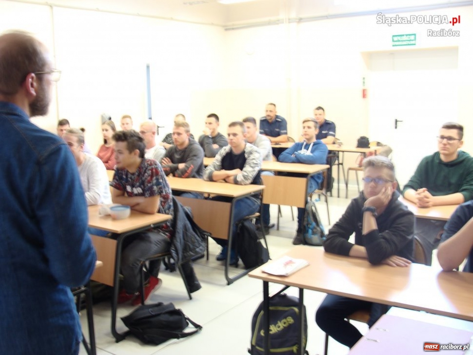 Zdjęcie w galerii na portalu naszraciborz.pl: Uczniowie Mechanika na szkoleniu z zakresu cyberprzestępczości wiadomości z regionu