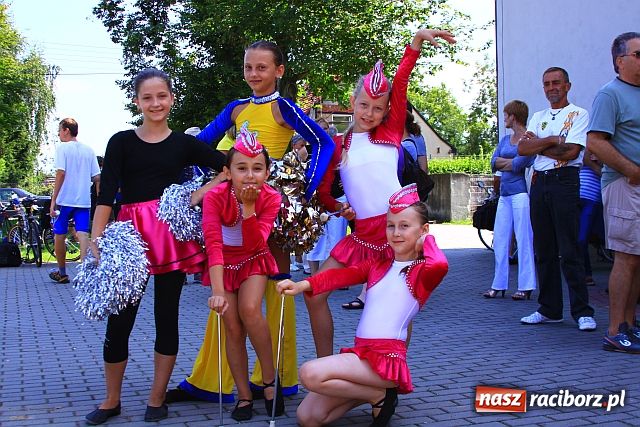 Zdjęcie w galerii na portalu naszraciborz.pl: Na rowerach promowali trzeźwość wiadomości z regionu